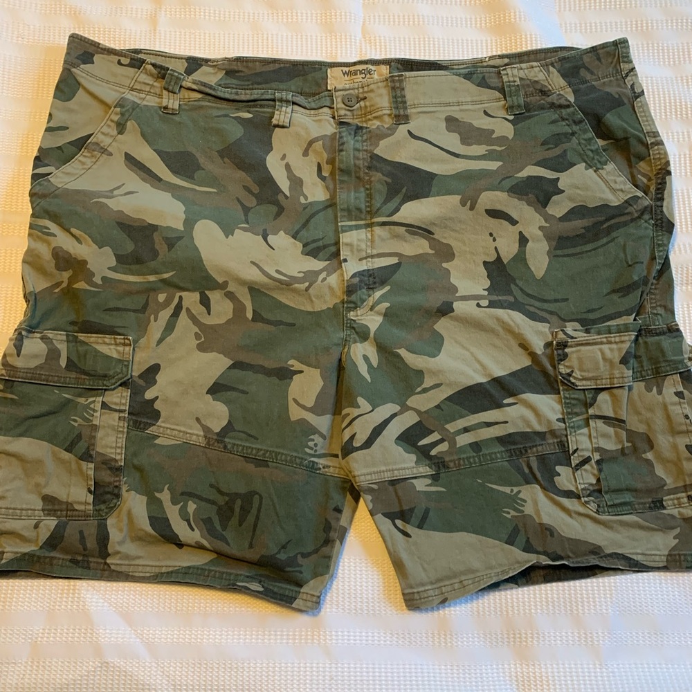 Wrangler Camo Cargo Shorts